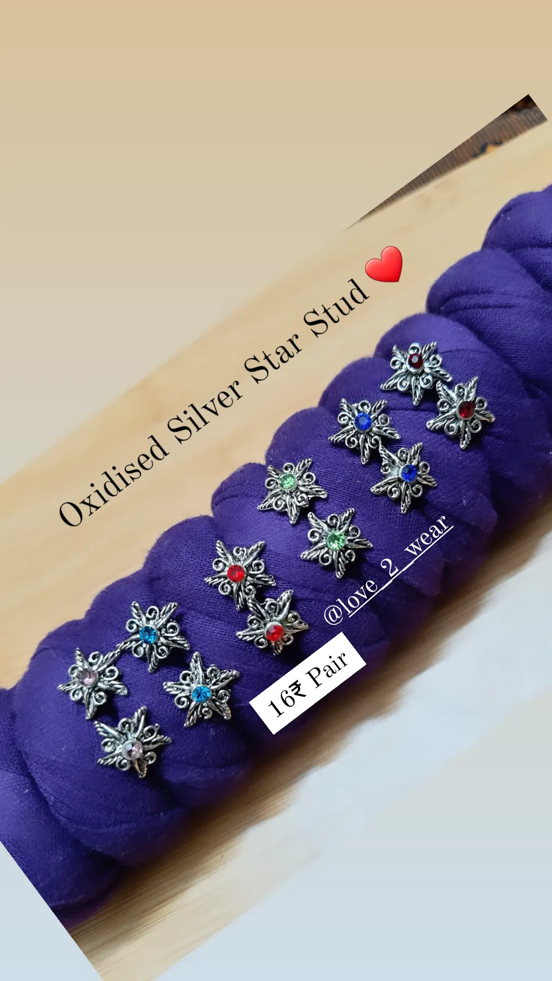 Oxidised Silver Star Stud (pair) uploaded by Fashion_jewel_treasury on 2/10/2022