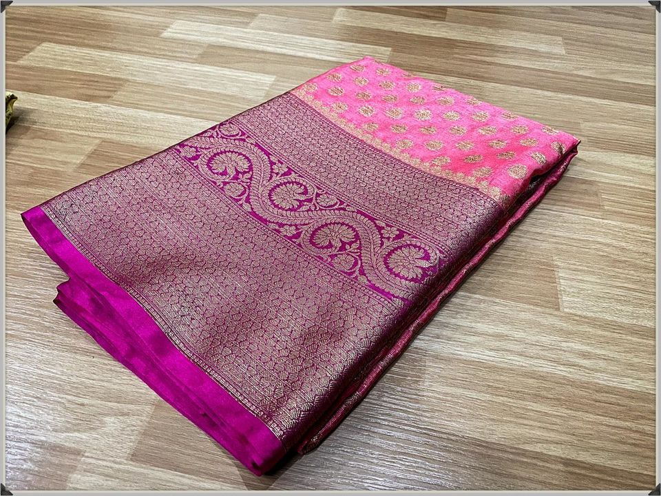 Banarasi silk saree uploaded by business on 2/10/2022