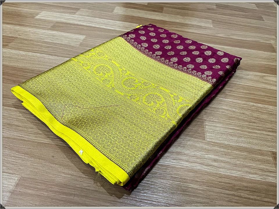 Banarasi silk saree uploaded by business on 2/10/2022