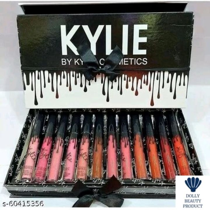 Product image with price: Rs. 1500, ID: kylie-jenner-us-holiday-edition-637e1cfd