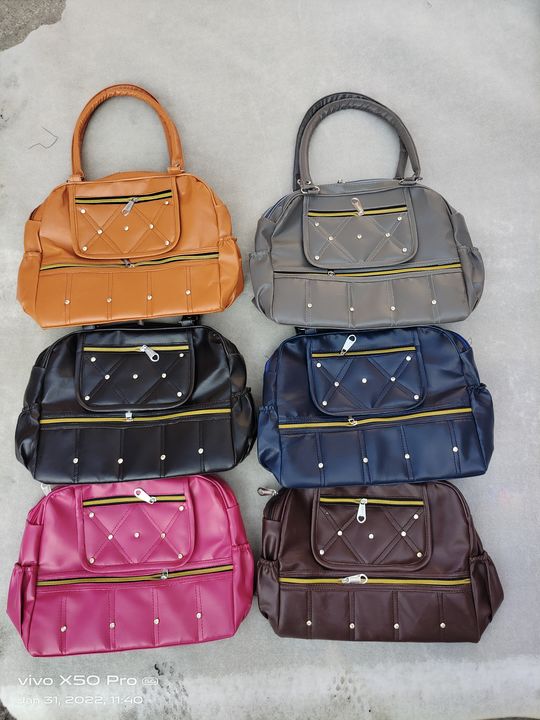 Ladies hand bag uploaded by business on 2/11/2022