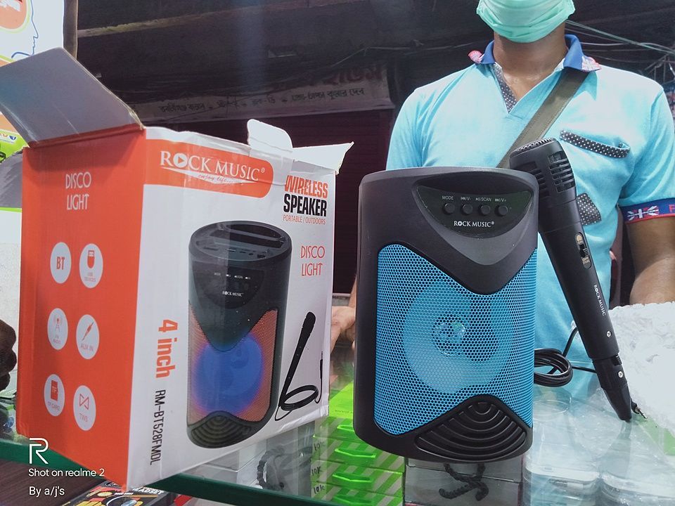 Bluetooth speaker with mic uploaded by business on 10/7/2020