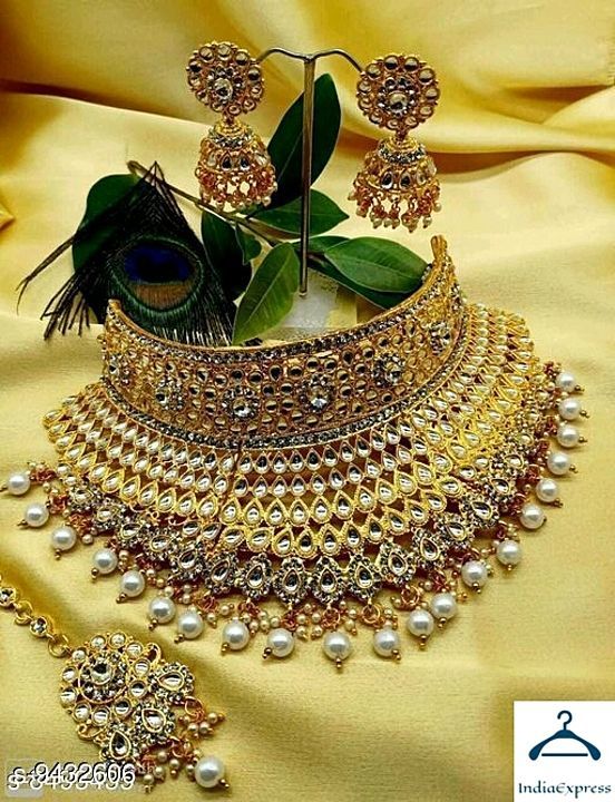 Navratri special. Jwellery set uploaded by IndiaExpress on 10/8/2020