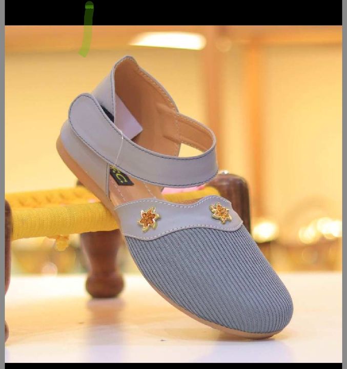Ladies Jutti uploaded by B S Shoes Manufacturer  on 2/12/2022