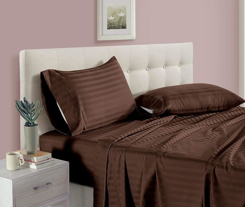 Shades stripes fitted bedsheet uploaded by SIMMI INTERNATIONAL on 2/13/2022