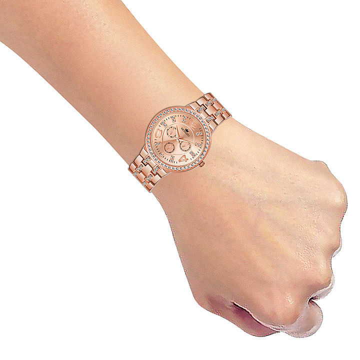 Richezzo Rose Gold Wrist Watch for women uploaded by LUXURIOUS LIFESTYLE  on 10/8/2020