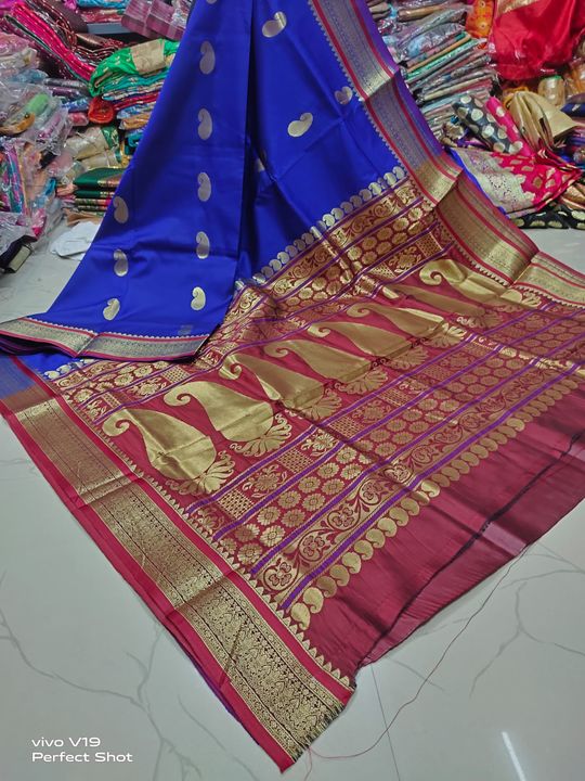 Semi Kanjivaram silk uploaded by business on 2/14/2022