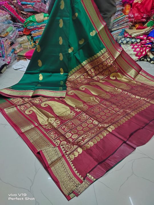 Semi Kanjivaram silk uploaded by Danny bhai saree house on 2/14/2022