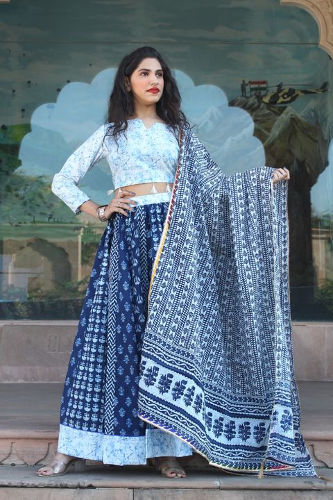 Post image ☘️A latest collection of chaniya choli☘️
✓Top cotton, Lenth 17"✓Skirt cotton, flair 5 MTR, lenth 38✓Duptta cotton with gota workLenth 2.50 mtr
🪴 Available size S,M,L,XL,XXL
Prise 1850Mob +91 9571844095