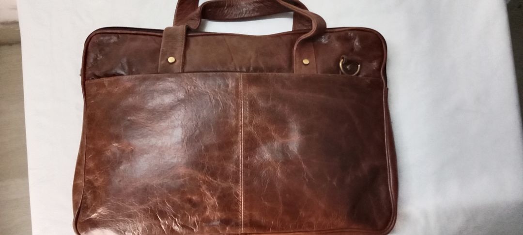 Laptop bag 💼 uploaded by Mirzan Leather crafts on 2/16/2022