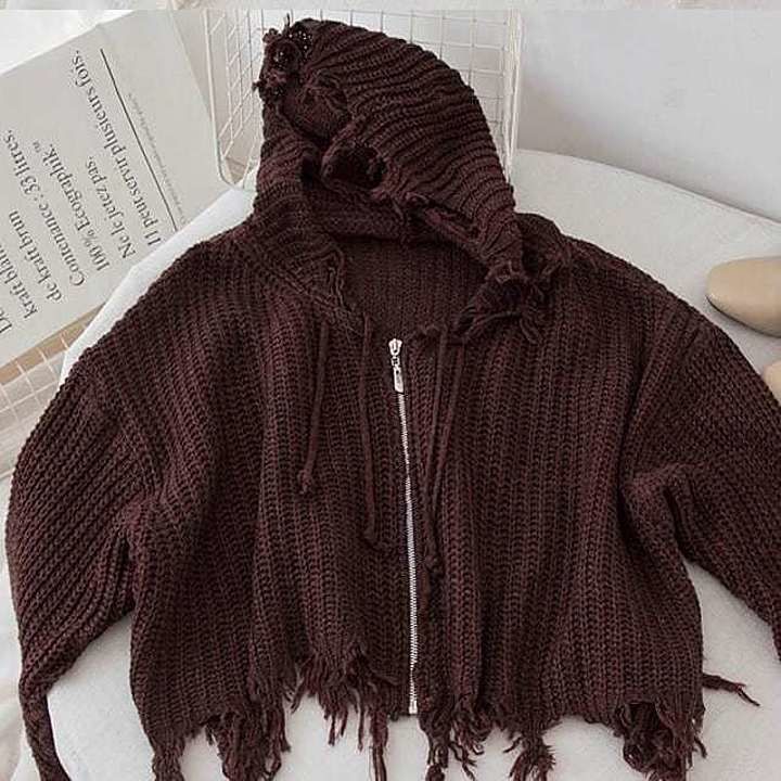 Rs 950/-
Ship extra 
Heavy knitted zipper hoodie 
Size - Free 
Imported hoodies
Limited quantity uploaded by My wardrobe on 10/8/2020