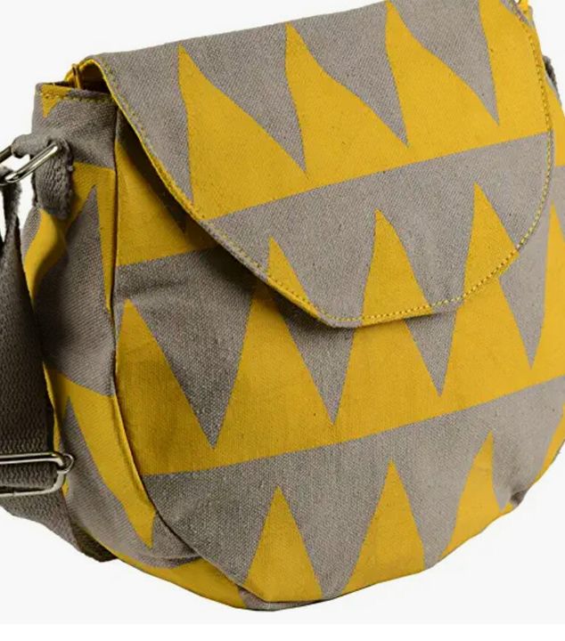 Canvas sling bag  uploaded by Mansha creations and boutique on 2/16/2022