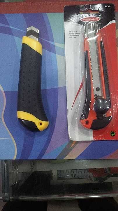 Saftey Cutter with 18Mm blade GST paid uploaded by MS Stationery Products on 6/11/2020