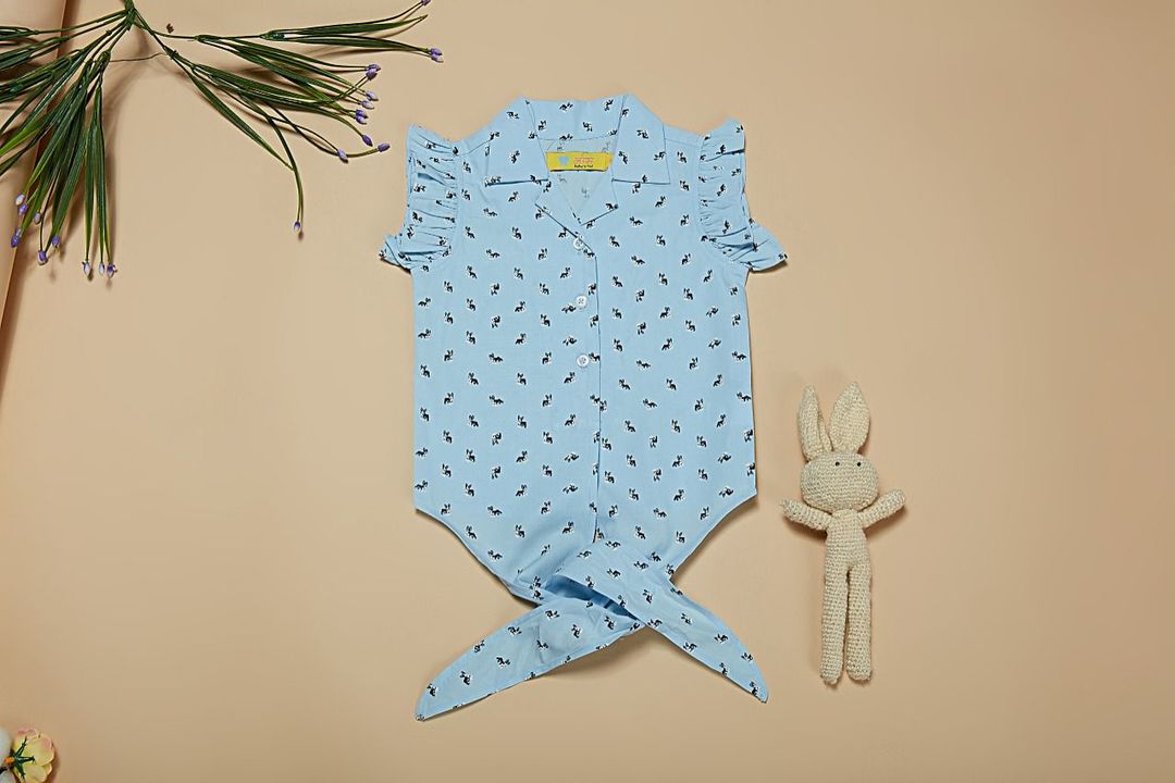 Product image of Blue Dog Print top, price: Rs. 496, ID: blue-dog-print-top-1cd92a5c