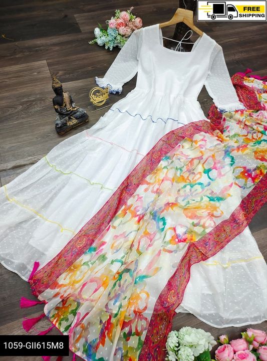 Dress uploaded by Dhaarmi Fashion on 2/17/2022