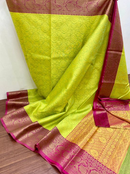 Banarasi kora muslin saree uploaded by Fashion Fabricks on 2/17/2022