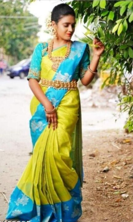 Banarasi Kora muslin saree uploaded by Fashion Fabricks on 2/17/2022