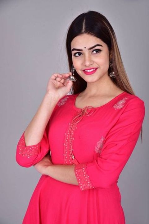 Women Embellished Rayon Anarkali Kurta

 uploaded by KRR DealsHub on 2/17/2022