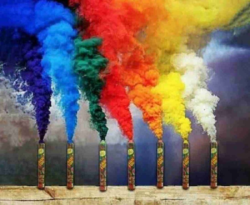 Set of 5 smoke bomb colour uploaded by SIMMI INTERNATIONAL on 2/17/2022