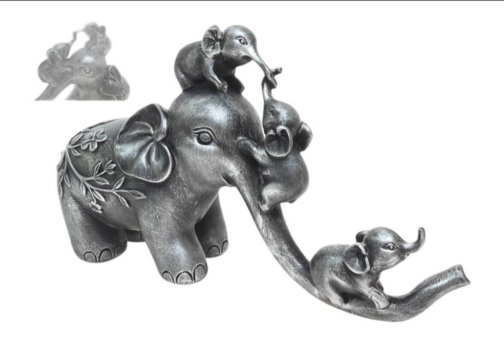 Elephant Statue uploaded by TinyGiftS on 2/20/2022