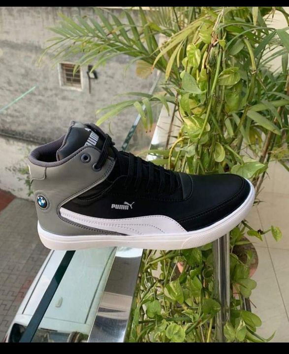 Post image *PUMA✔*
*RS 480 /- Gujarat FreeShip*❣
*SIZE - 6 to 10*🤩
*All size available*✅
*Same Day Dispatch*👌
*GUJARAT DELEVIRY 1 DAY*
*BULK QUANTITY ALSO AVAILABLE*
*WITH BOX PACKING*
*COD AVAILABLE*