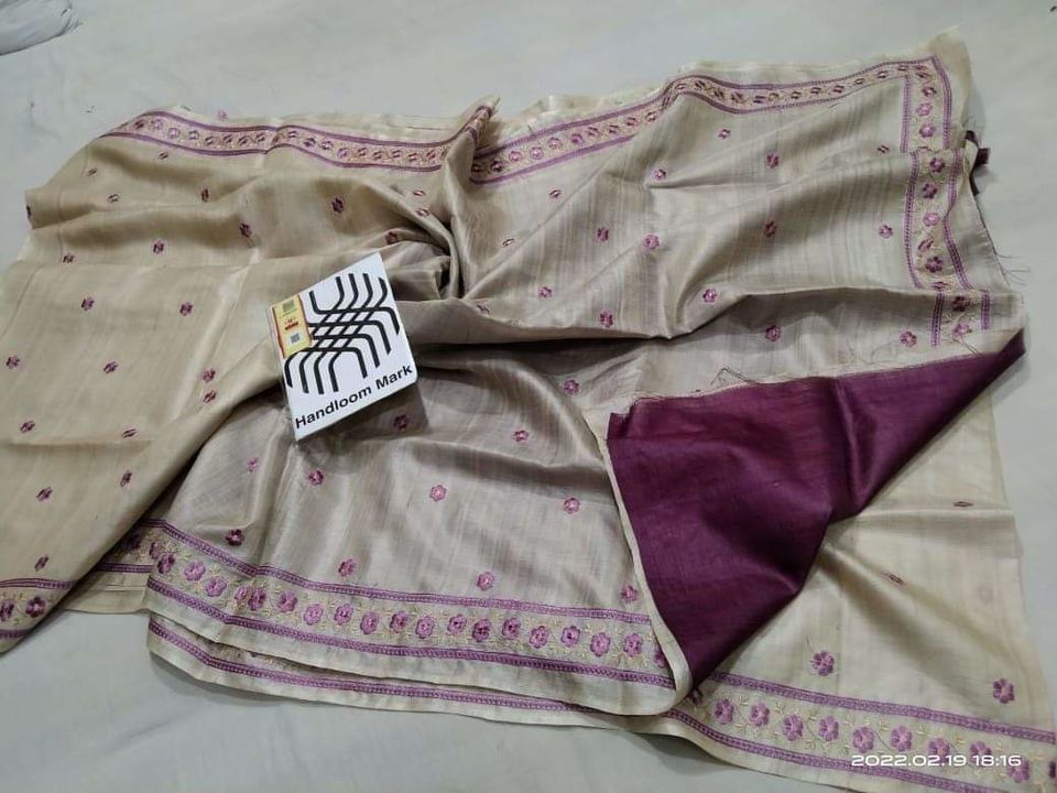 Post image I am manufacturer of Silk saree linen saree Kota saree and all material plz my WhatsApp number 7667030441
