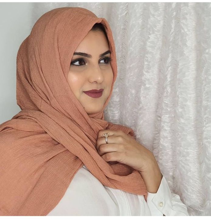 Post image I want 10 pieces of Hijab hona.