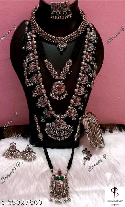 Catalog Name:*Princess Graceful Jewellery Sets*
 uploaded by business on 2/22/2022