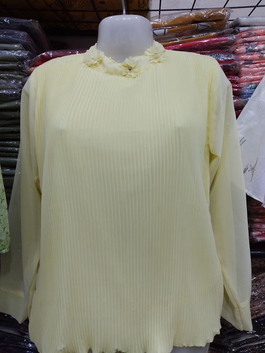 Lemon yellow summer top uploaded by business on 2/22/2022