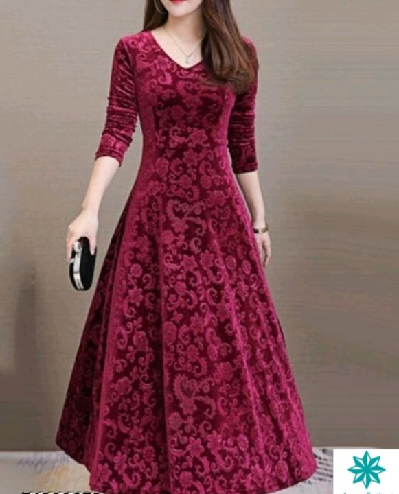 women gowns uploaded by business on 2/23/2022