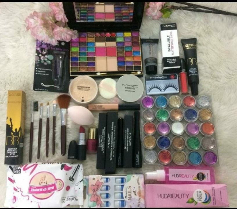 Make up combo uploaded by MA COSMETICS AND BAGS on 2/24/2022