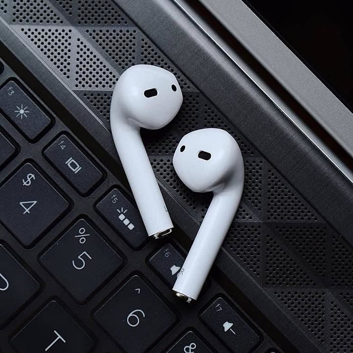 Airpods 2
 uploaded by Jio bangles  on 10/10/2020