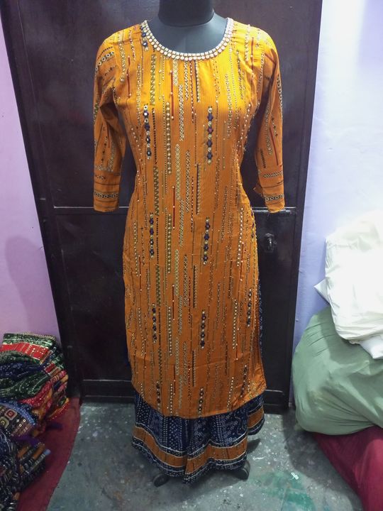 Kurti divadar set with dupatta  uploaded by business on 2/25/2022