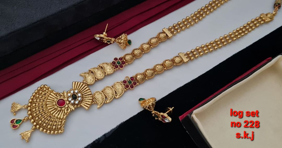 Product uploaded by Rajmandir Faishion jewellers on 2/25/2022