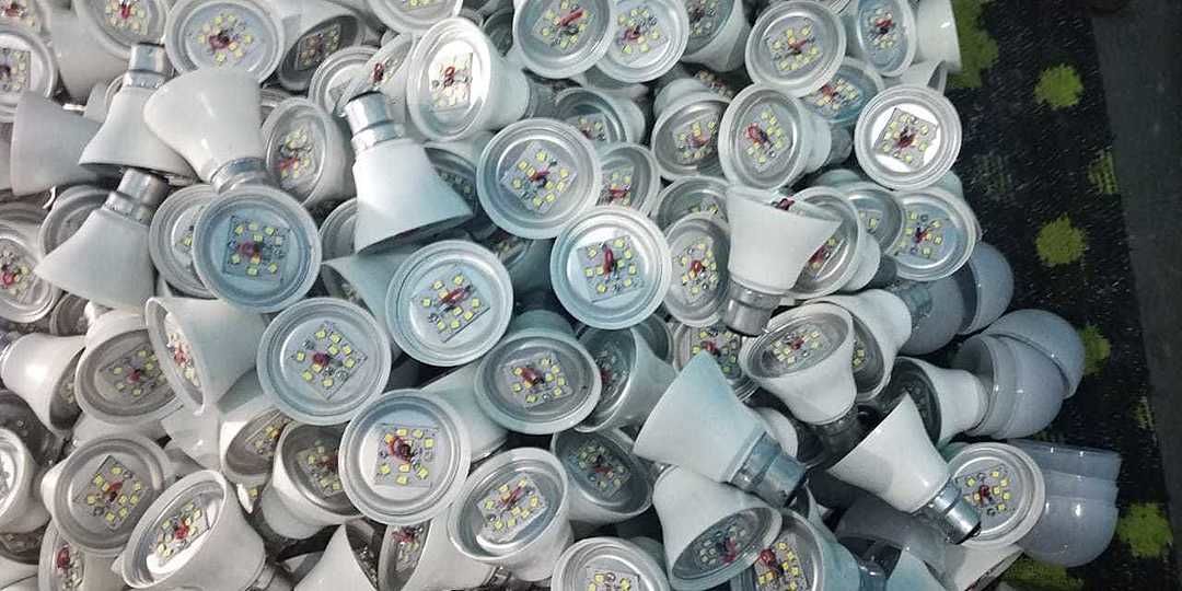 Eb bulb with six months warranty uploaded by Shiva.pvt.ltd on 10/10/2020