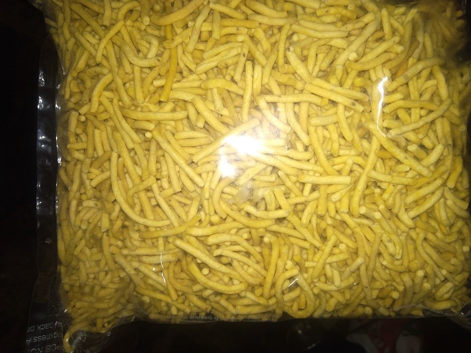 Hera namkeen  uploaded by Freedom foods pvt lmt  on 10/10/2020
