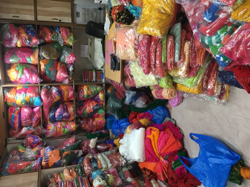 Shop Store Images of Arihant Bandhani's