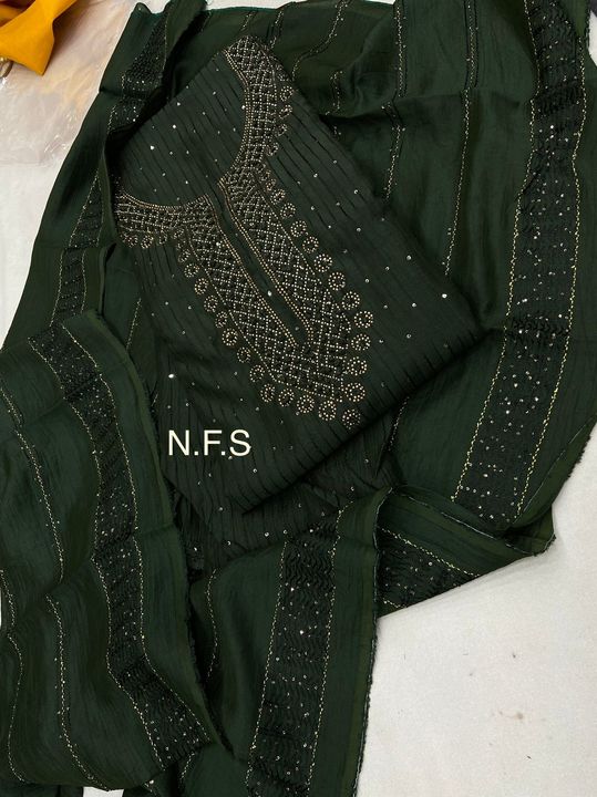 Post image I want 1 pieces of Fabric Muslin Handwork Design shirt 2.5mtr
Bottom silk
Dupata Muslin Seekves work design.