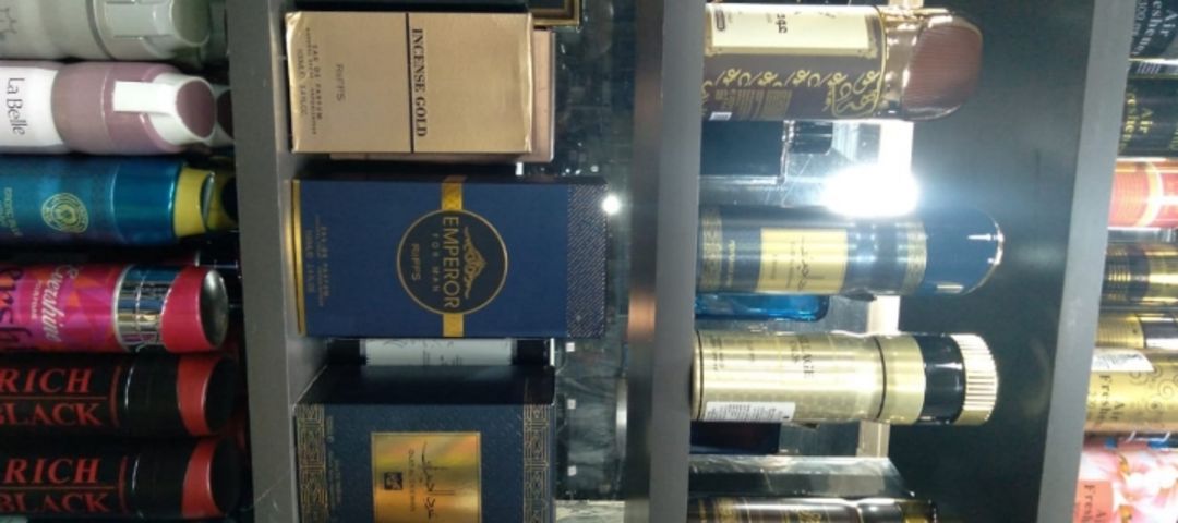 Shop Store Images of Deodorants & Perfumes