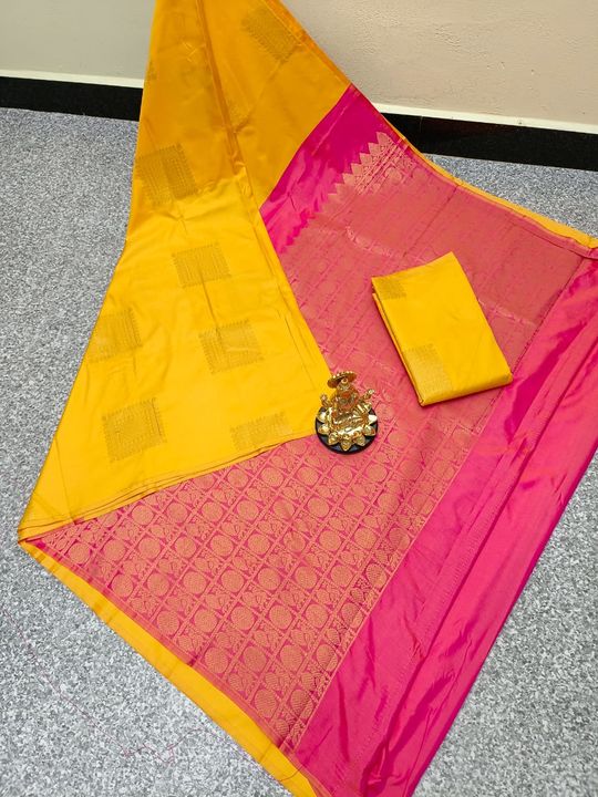 Soft silk saree uploaded by Samruddhi Collection Sin2019 on 3/1/2022