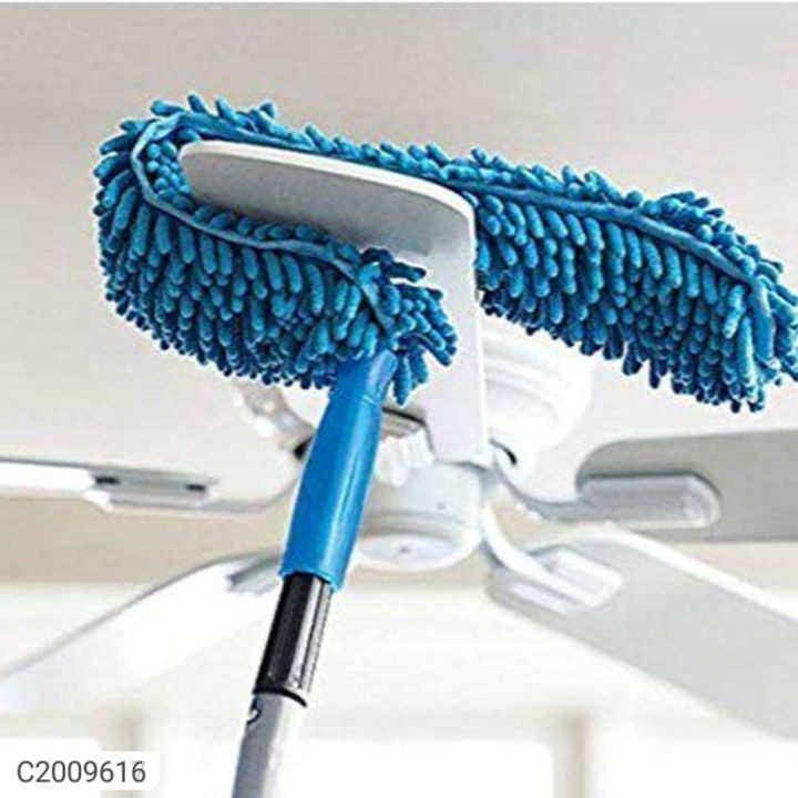 Microfiber duster with Extendable Rod uploaded by business on 3/1/2022