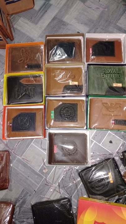 Leather wallet  uploaded by business on 3/1/2022