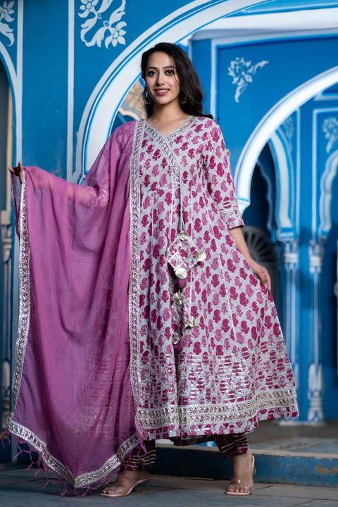 Post image I want 6 pieces of With duppata anarkali.