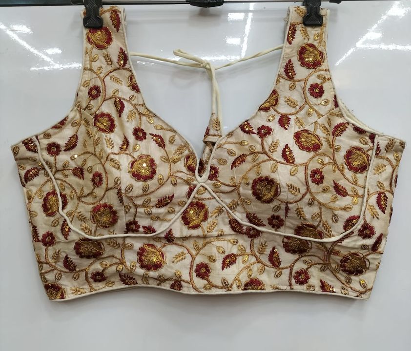 Product uploaded by Saree mahal on 3/2/2022