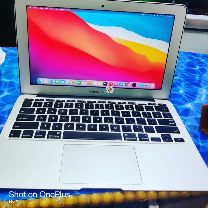 Macbook air line new condition uploaded by A.J. COMMUNICATION on 3/4/2022