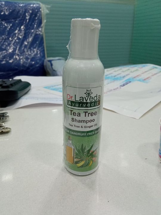 Tea tree and ginger oil shampoo 100ml uploaded by business on 3/5/2022