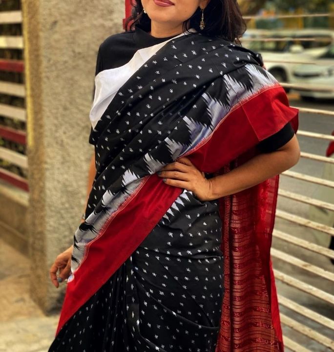 Linen saree uploaded by business on 3/5/2022