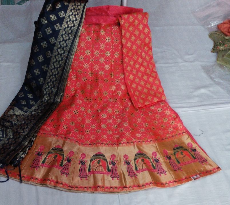 Banarasi silk lahanga uploaded by MS HD Garments on 3/6/2022
