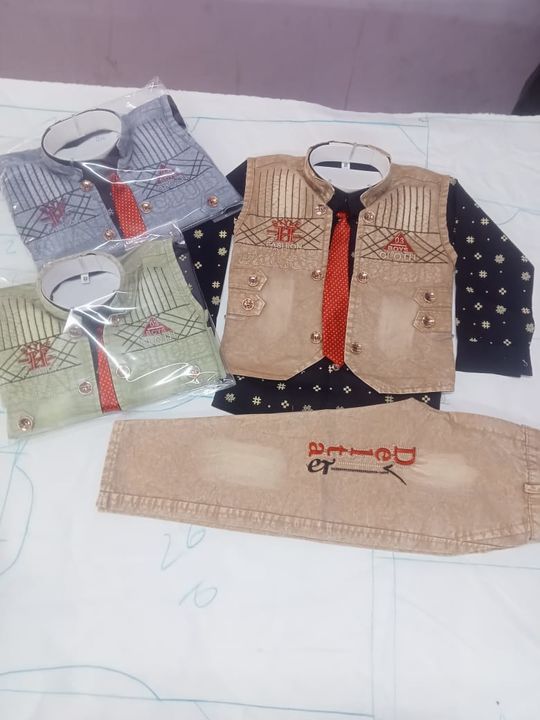 Product uploaded by Narayan Garments on 3/6/2022