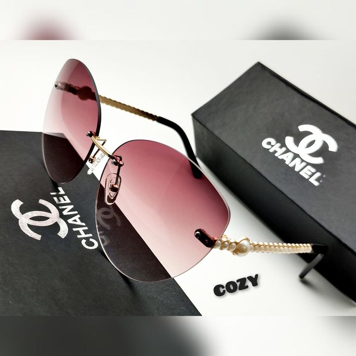 Ajpc ladies eyewear*
👉price for just ** with normal box
👉price *extra* with og brand box
👉light w uploaded by XENITH D UTH WORLD on 3/8/2022